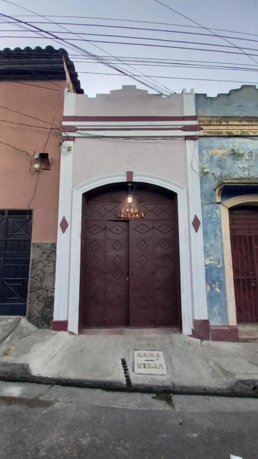 Casa Vieja Guest House Санта-Ана Экстерьер фото